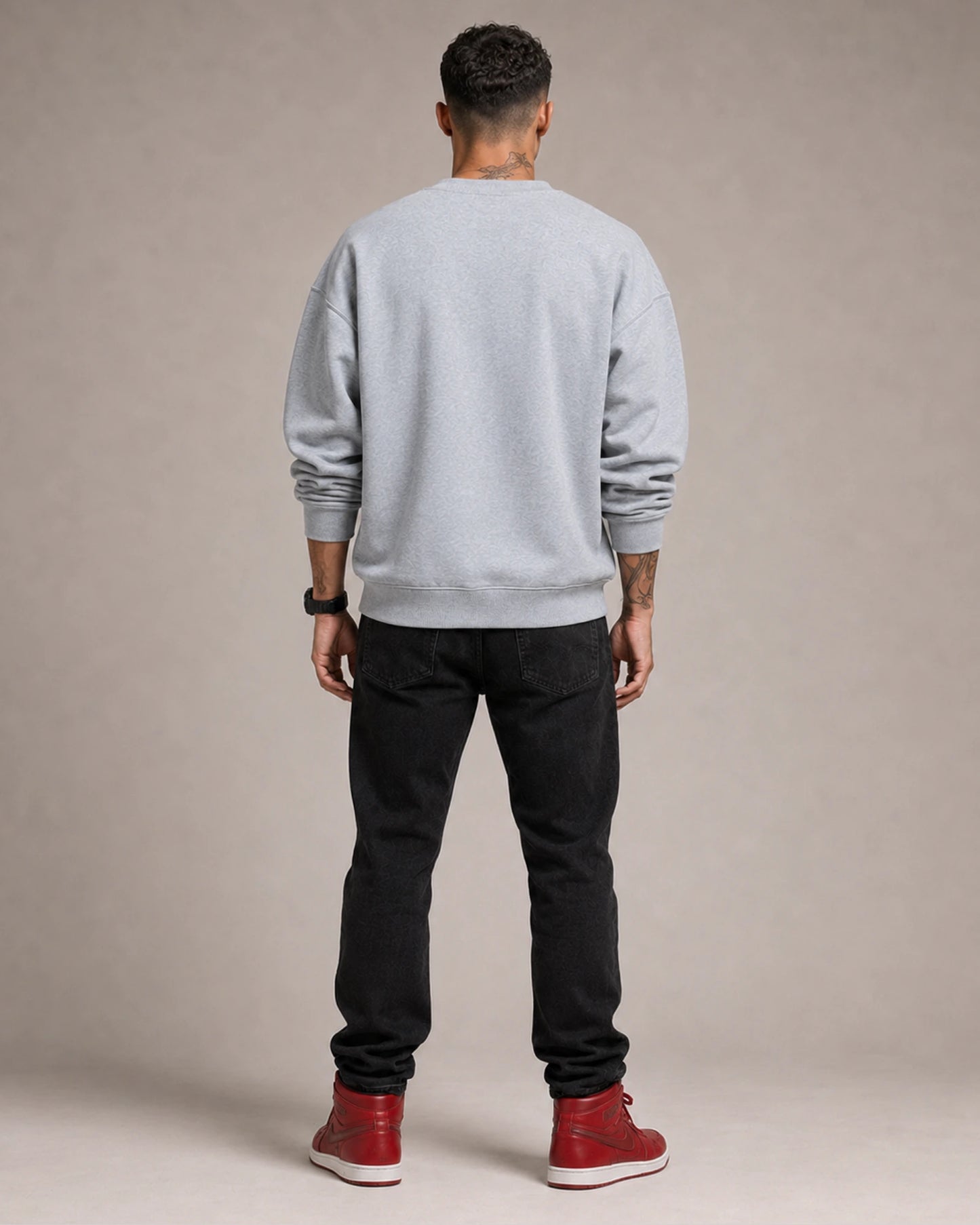 Grey VibeFox Original Fox Logo Graphic Streetwear Men’s Sweatshirt (350 GSM)