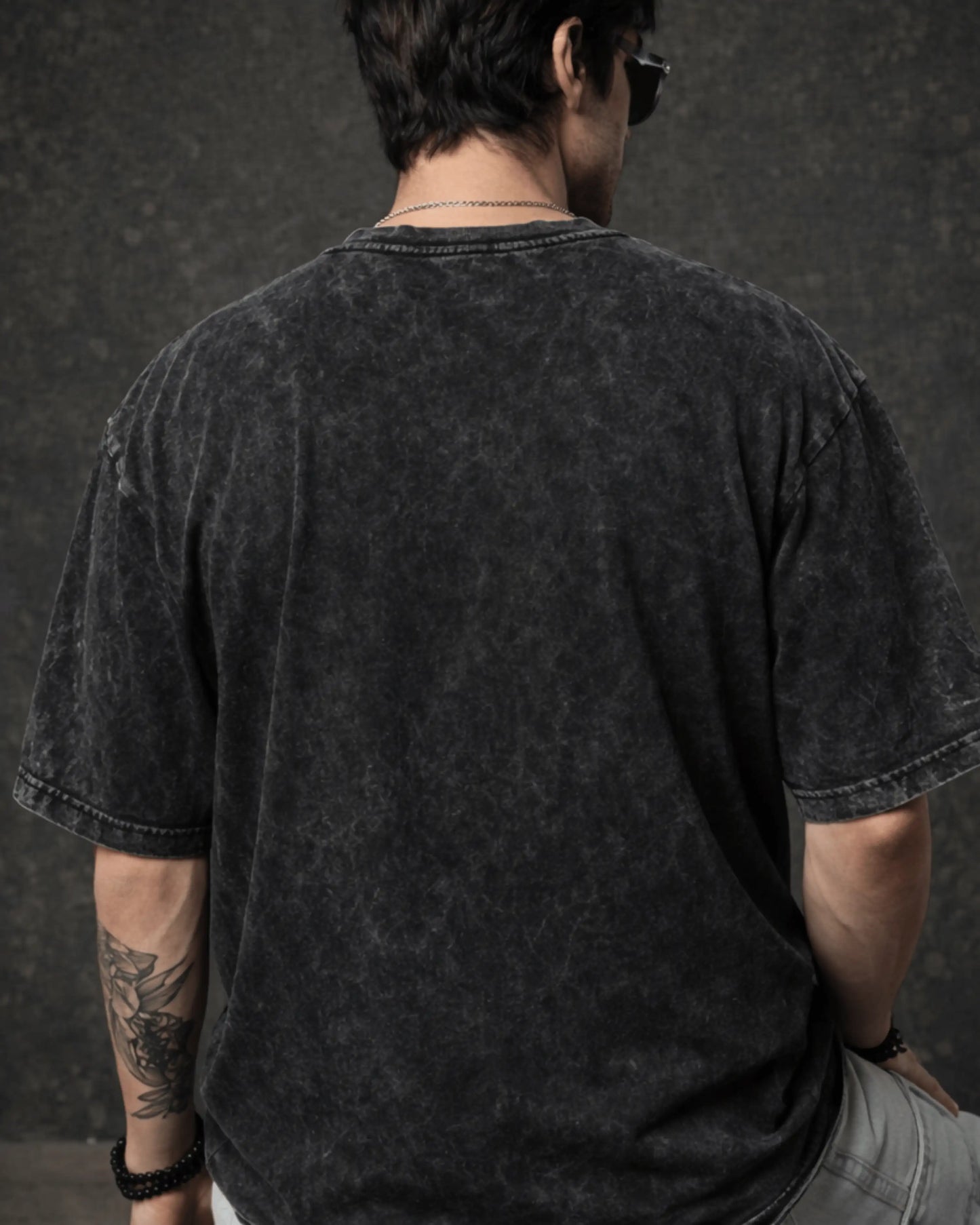 Black Venom Snake Graphic Men’s Acid Wash T-Shirt (240 GSM)