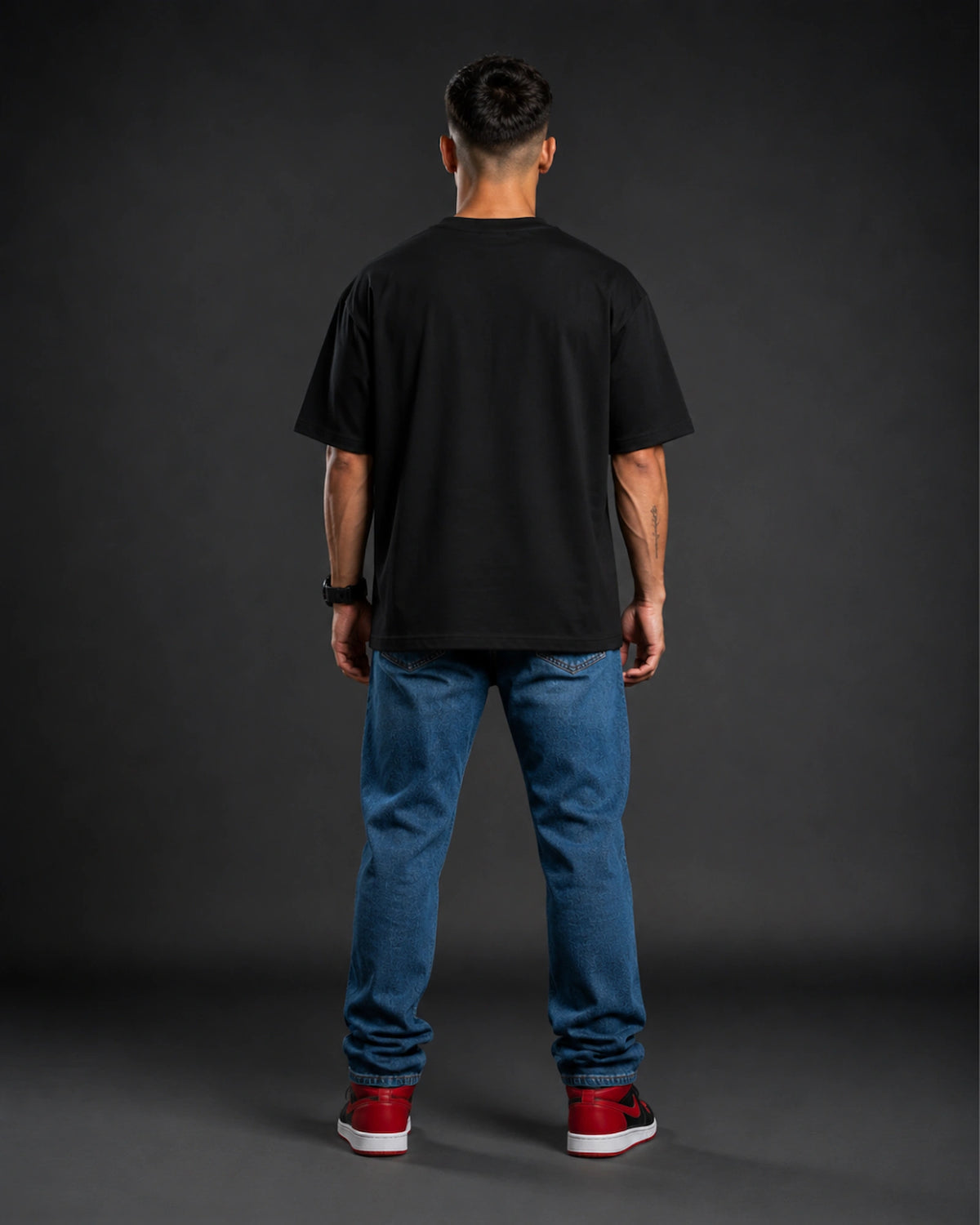 Black Dominus Spartan Warrior Graphic Men's Oversized T-Shirt (260 GSM)
