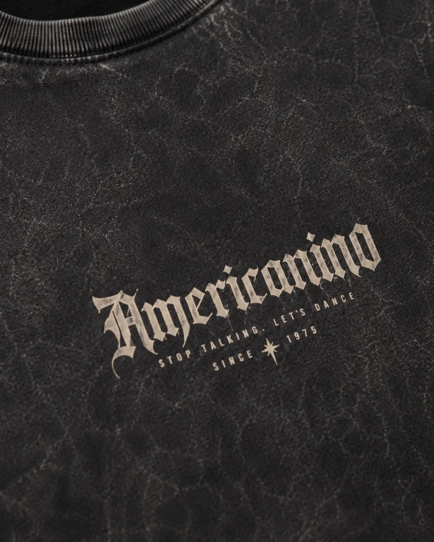 Black Vintage Americano Graphic Men's Acid Wash T-Shirt (240 GSM)