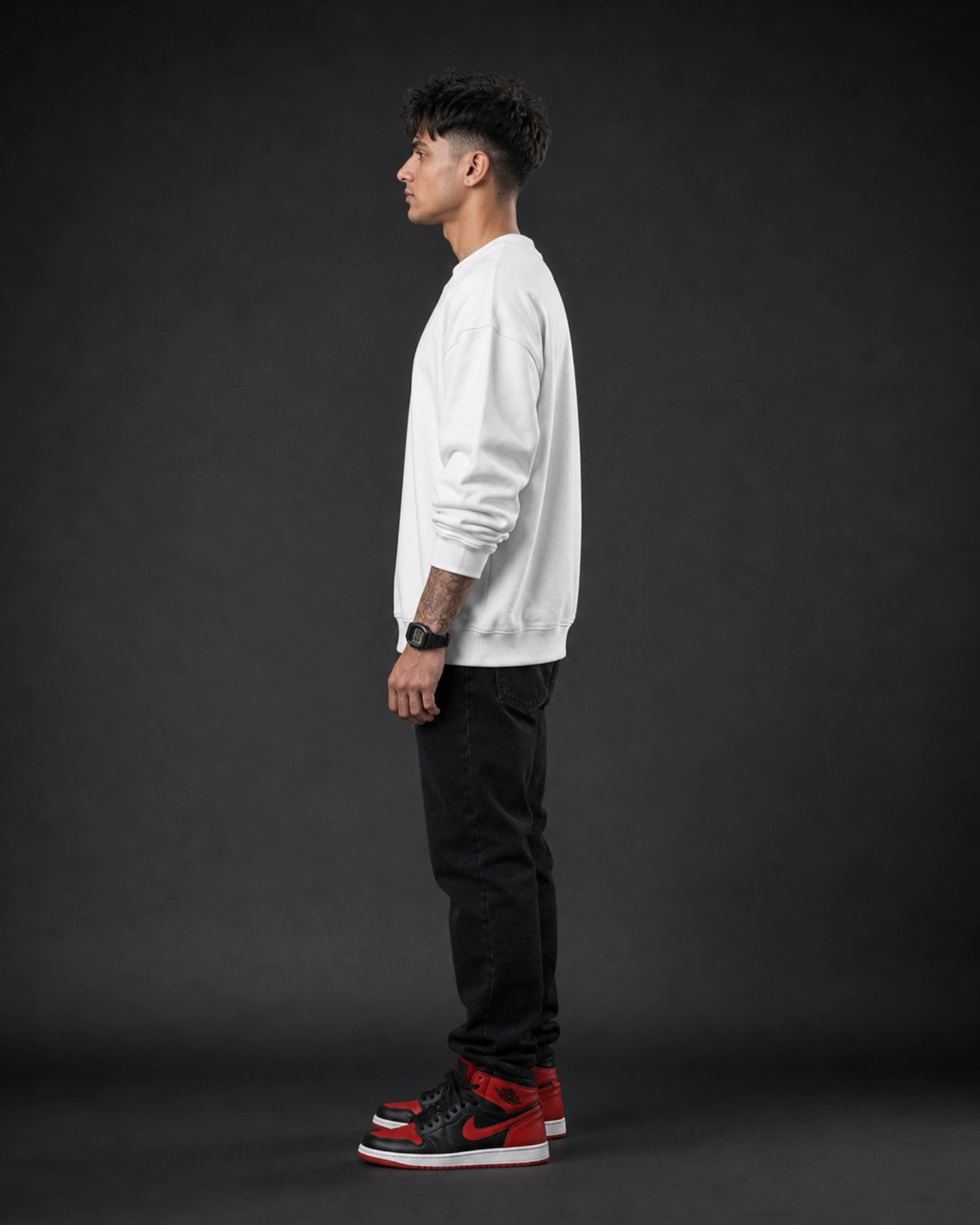White Spider Mask Graphic Streetwear Men’s Sweatshirt (350 GSM)