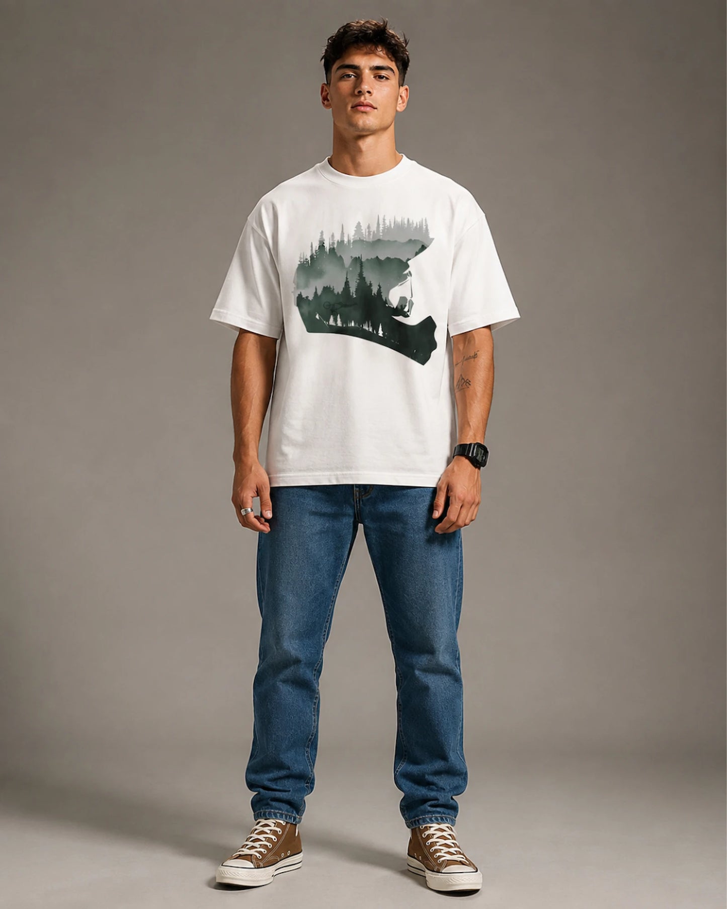 White Forest Mountain Biker Silhouette Graphic Men's Oversized T-Shirt (260 GSM)